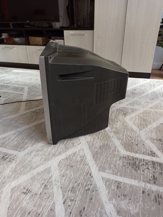 Телевизор Panasonic старый