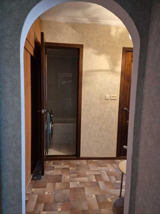 2к.кв. продам рядом БСМП. 4-этаж