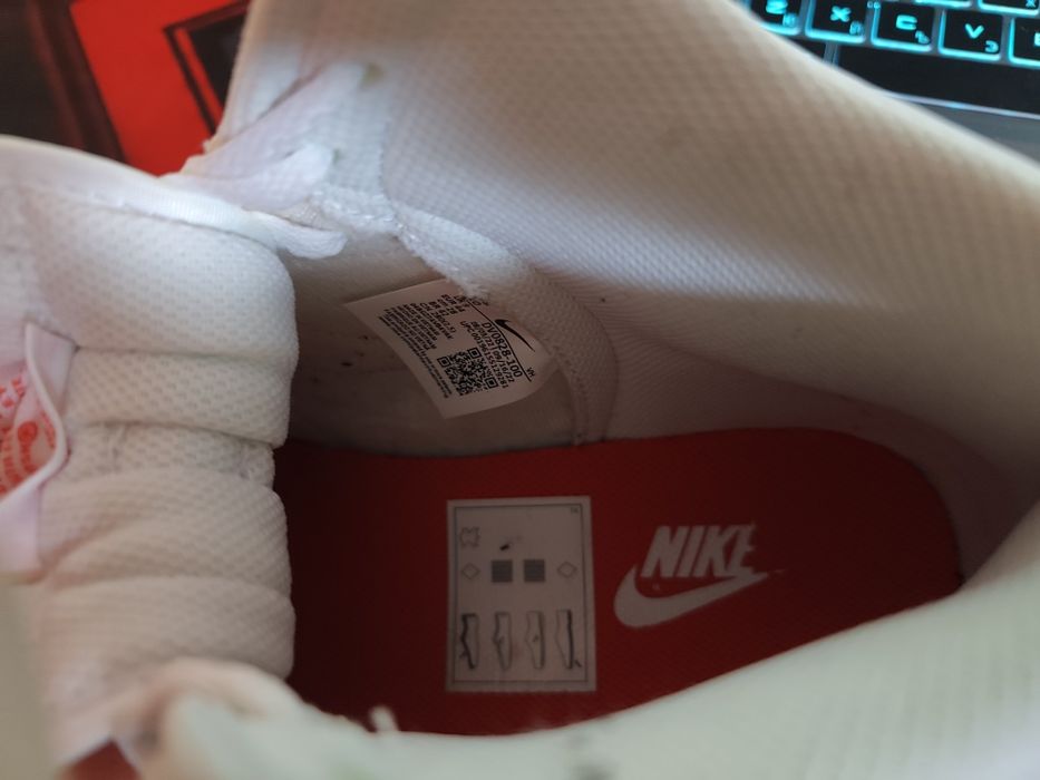 Nike Dunk High Retro