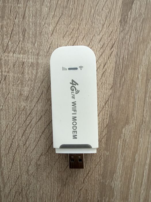 Modem USB cu slot sim 4G si functie de router WiFi - Digi Vodafone etc