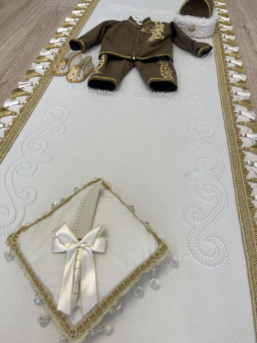 Набор на тусау кесу