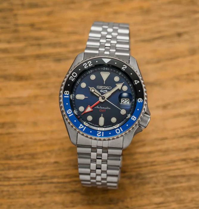 Seiko SSK003 5 Sports SKX GMT 42.5mm
