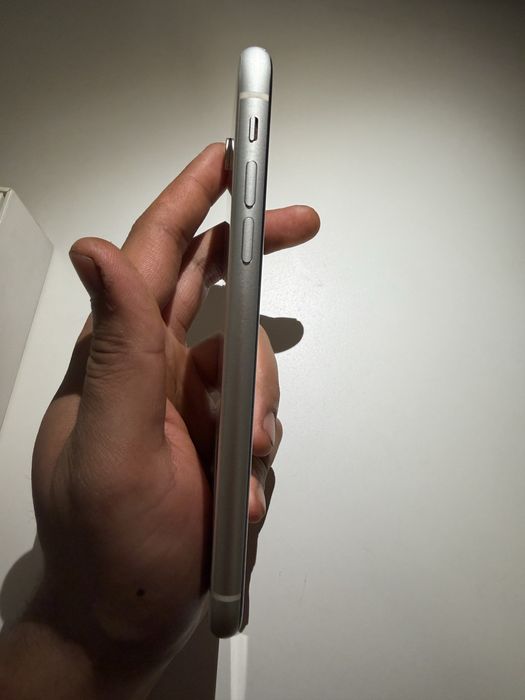 Продам Iphone xr идеал