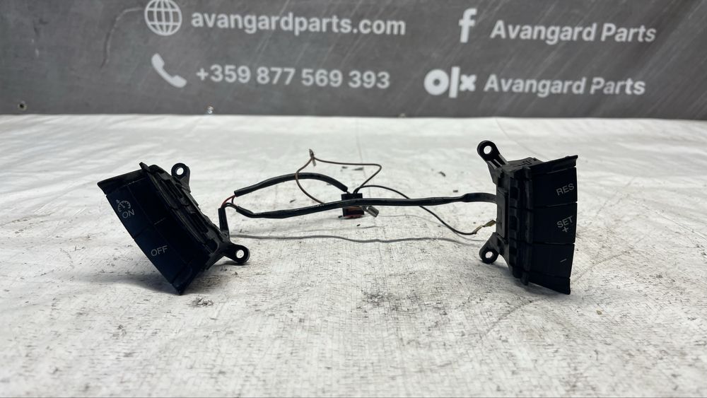 Ford Focus 2 бутони на волана