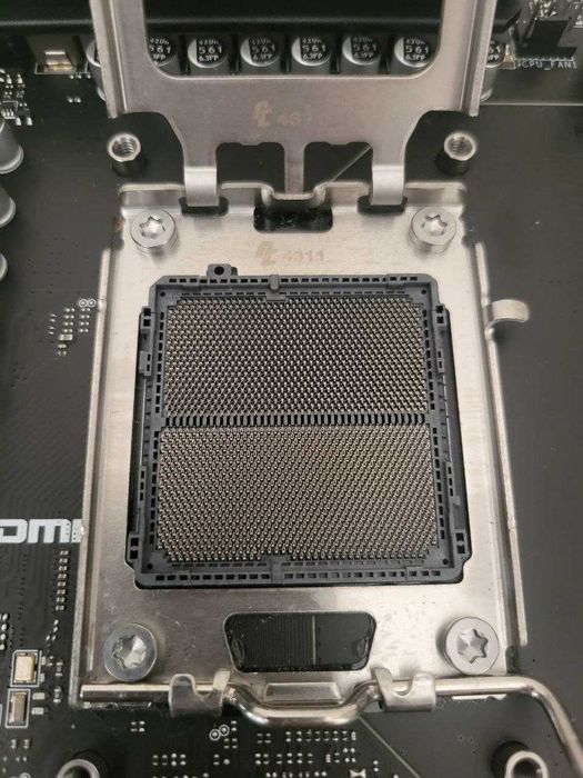 Msi B650 Tomahawk wifi am5/ddr5