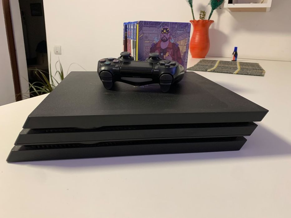 Vand PlayStation 4 Pro