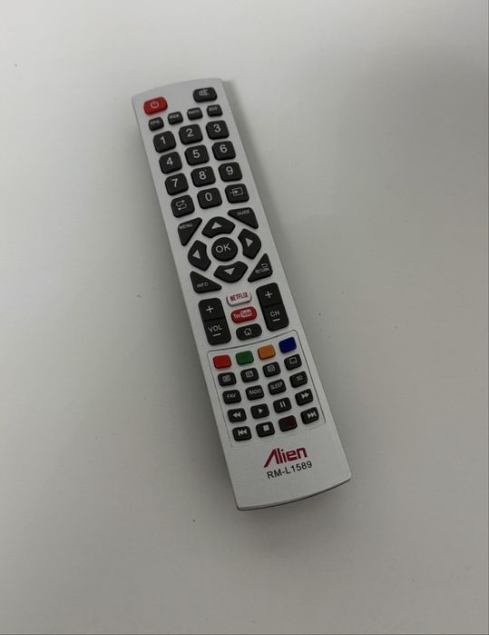 Telecomanda Smart TV Sharp cu Netflix si YouTube