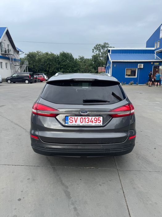 Ford Mondeo 2019 2.0 150cp Automat