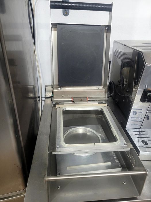 Aparat termosudare, aparat sigilat caserole