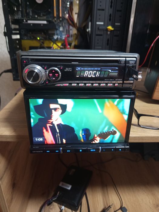 Продам Pioneer  AVIC RZ 710