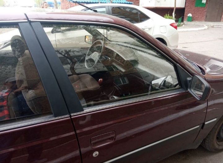 Продам а/м Пежо 405