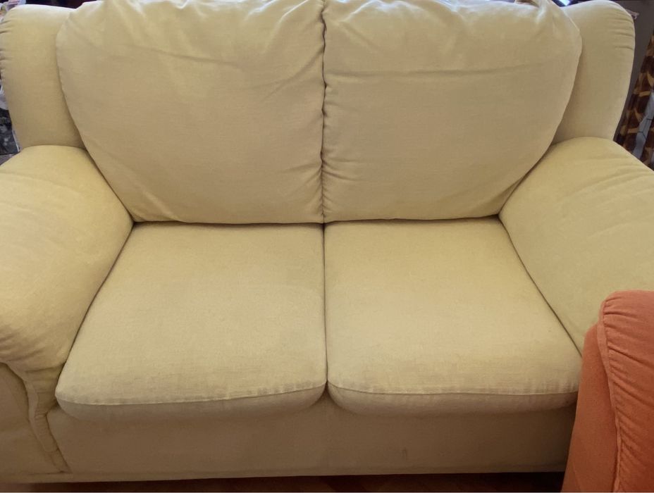 Продавам холова гарнитура