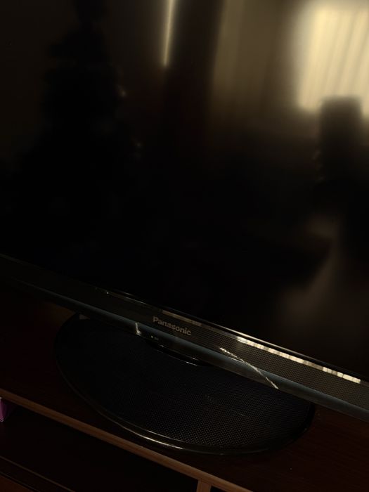 Телевизор 40 инча