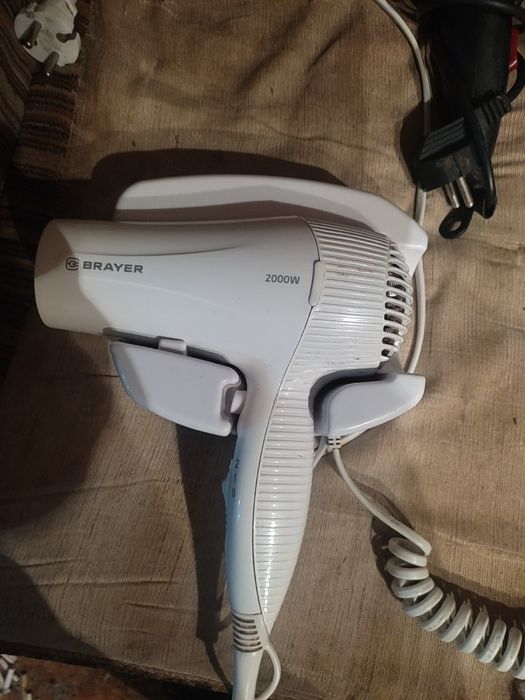 Продам фены разные