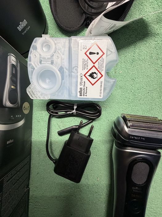 Braun Series 9 PRO+ 9567cc електрическа самобръсначка с почистваща