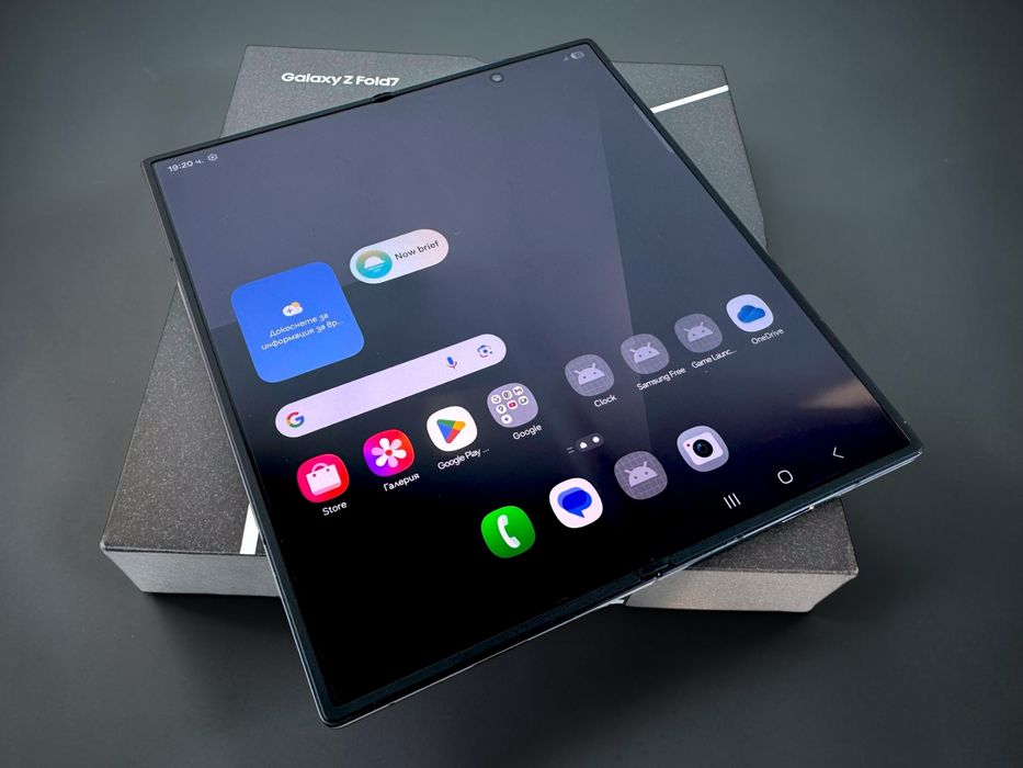 Samsung Galaxy Z Fold 7 5G 512GB Black Отличен! 2г. Гаранция!