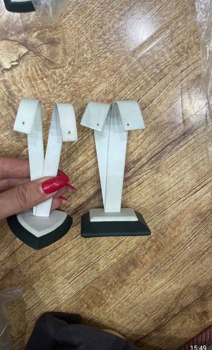 Подставки для ювелирных изделий