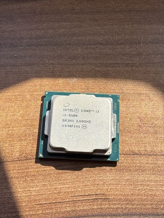 Процессор i3 8100