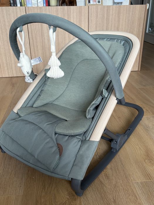 Maxi Cosi шезлонг