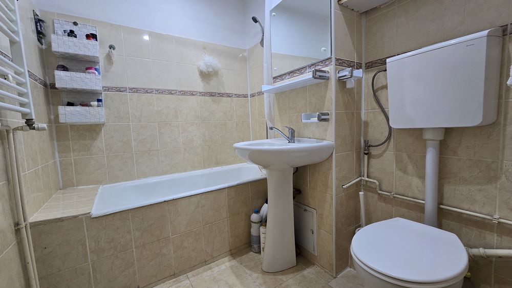 Apartament 2 camere decomandate