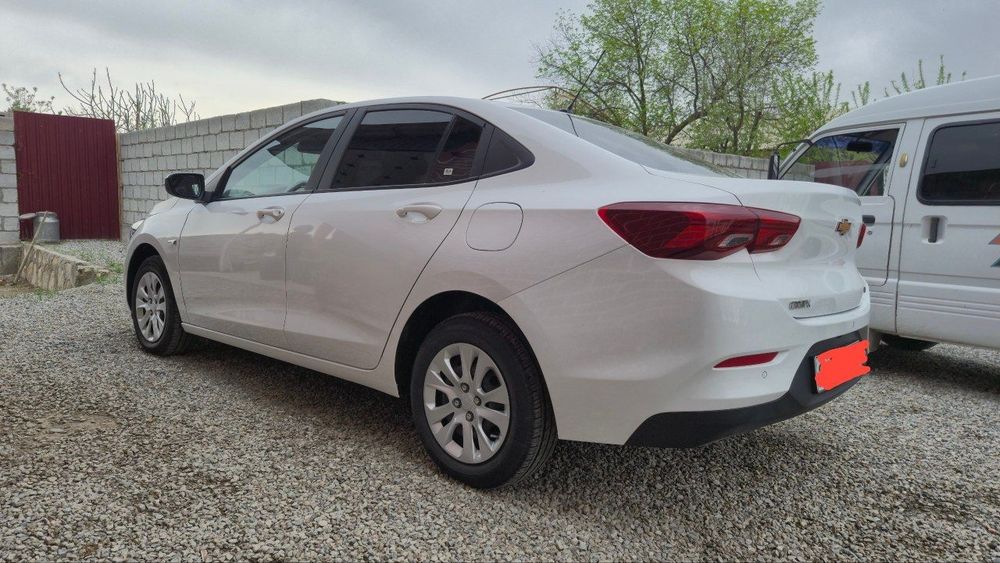 Chevrolet onix 2023