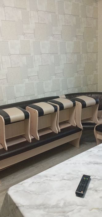 Продам кухонный уголок