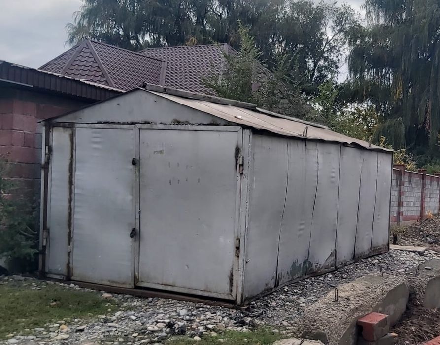 Продам металический гараж