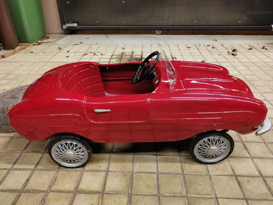 Masinuta tabla cu pedale Giordani Mercedes