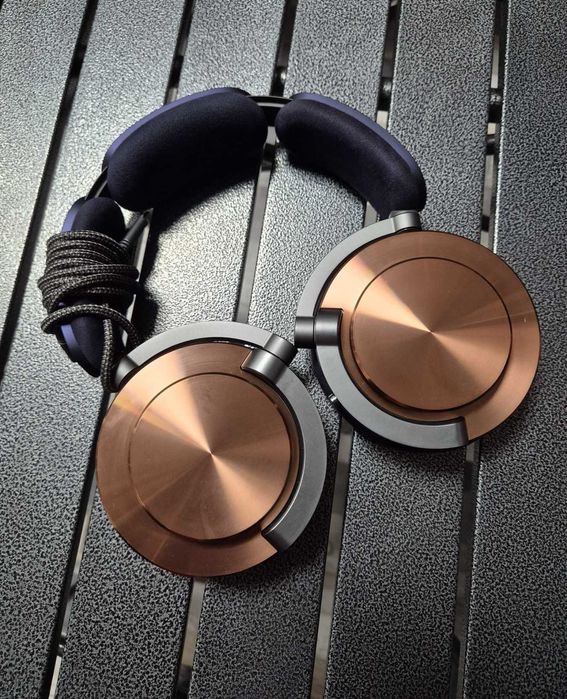 Слушалки DYSON OnTrack