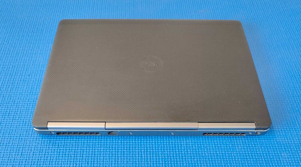 Dell Precision 7520 i7 32Gb 512 SSD Nvidia Quadro Ecran 15 Workstation