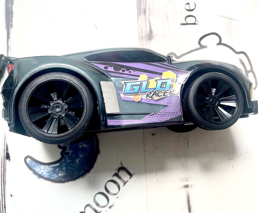 Голяма кола с дистанционно