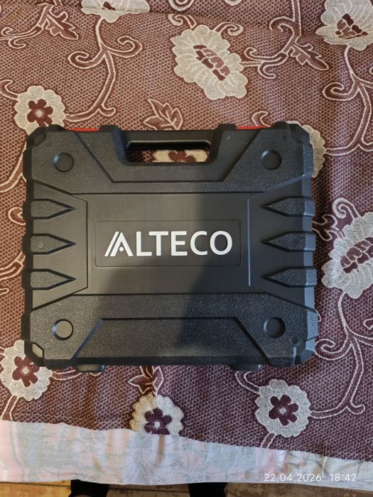 Продам шуруповёрт новый.