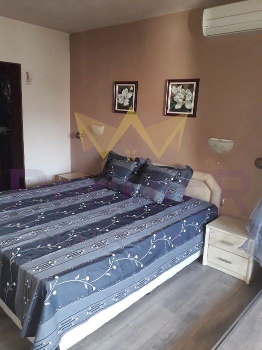 Дава се под наем Тристаен апартамент в Варна, Левски - 120 кв.м за 765 € - Снимка #3