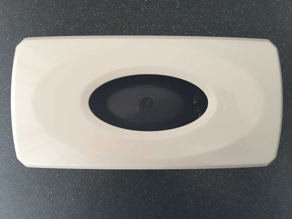 Метални дозатори/ диспесъри за салфетки и козметични салфетки