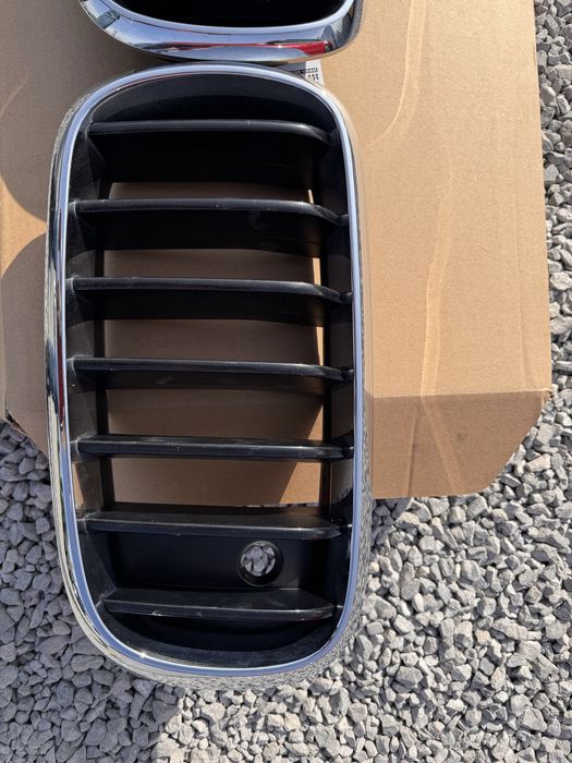 Продавам бъбреци/решетки за Бмв Х6 F15-като нови!