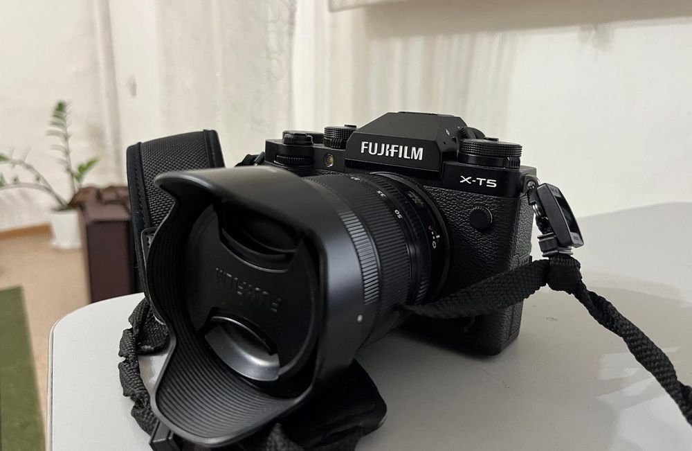 Fujifilm XT5 Камера