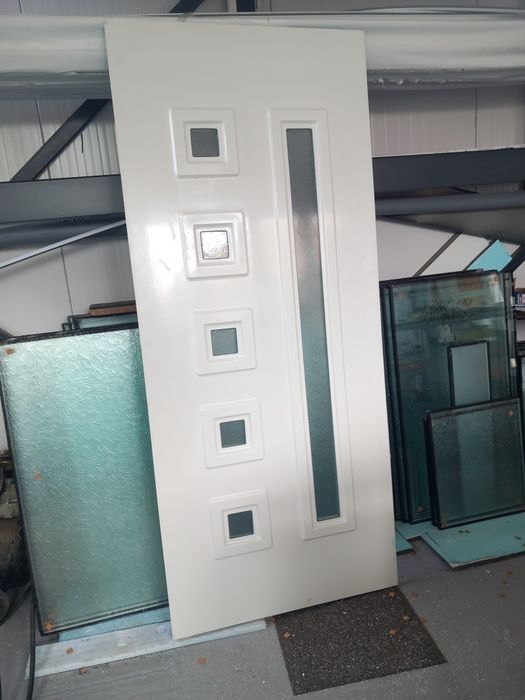 Ușă termopan Lehliu