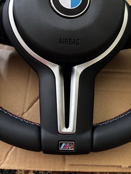 Volan BMW M  nou, cu airbag F20 F21 F22 F23 F30 F31 F34 F32 X1X2X3 ETC