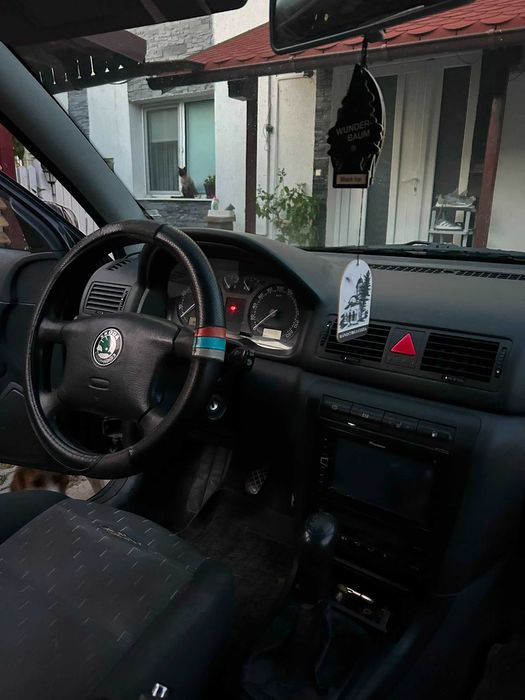 Vand Skoda Octavia 1 an 2003