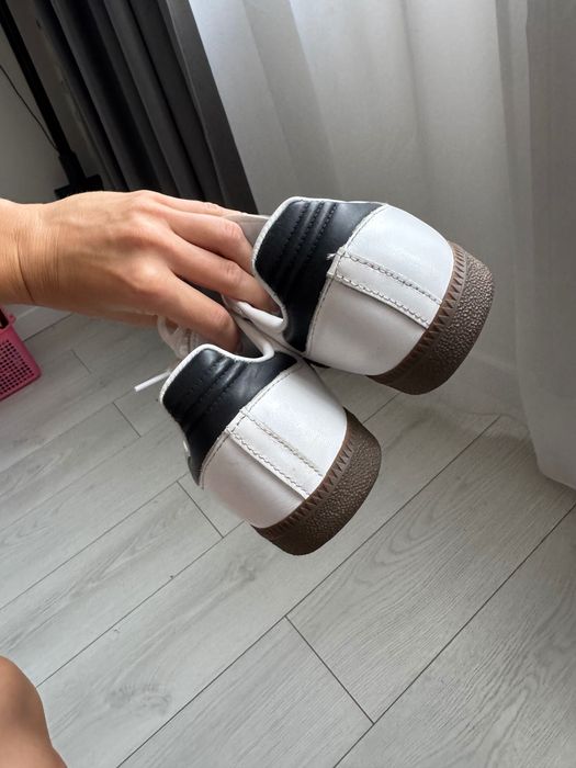 Продам Adidas Samba