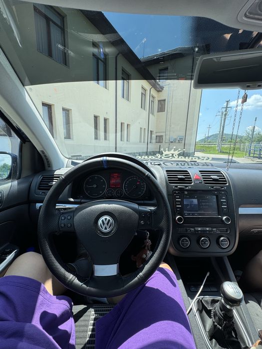 Golf 5 2.0 140 de cai