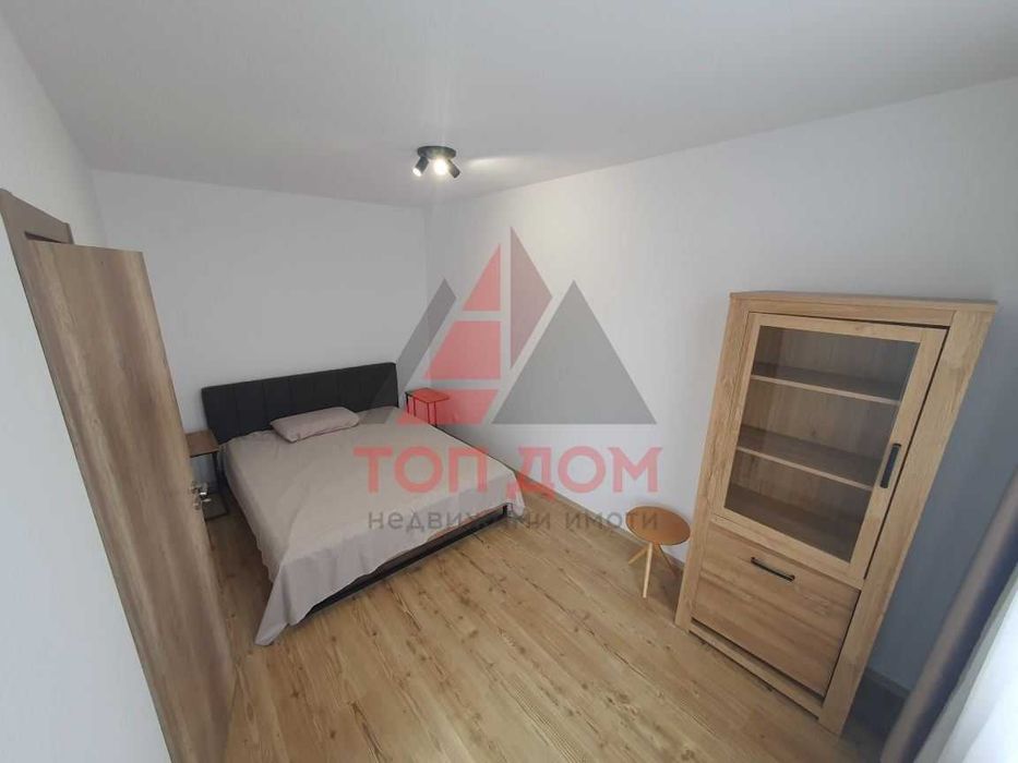 Дава се под наем Двустаен апартамент в Варна, Левски - 70 кв.м за 612 € - Снимка #2