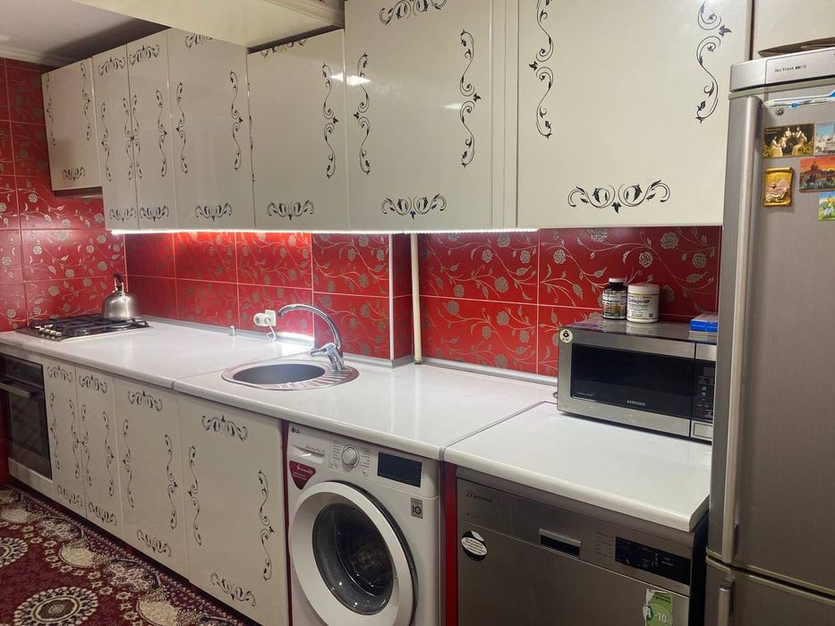 Сдается без посредников 4х комнатная квартира