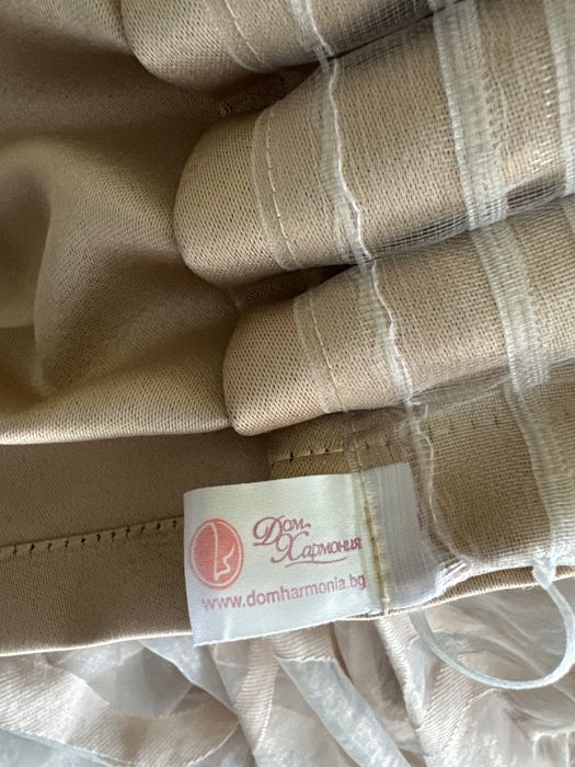 Перде - - дебело