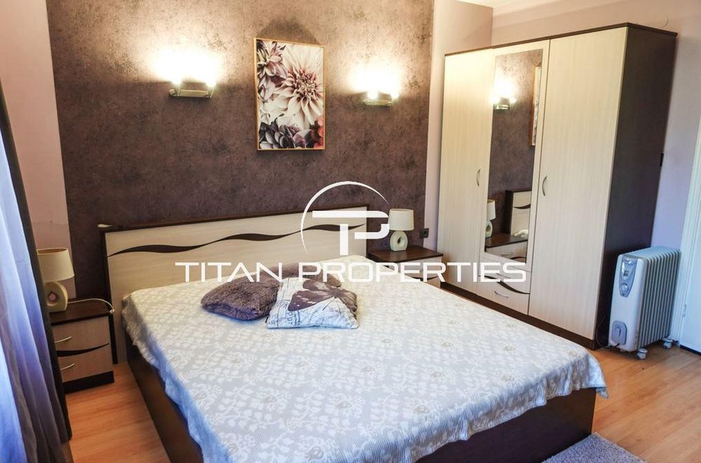 Дава се под наем Тристаен апартамент в Варна, Бриз - 200 кв.м за 825 € - Снимка #7