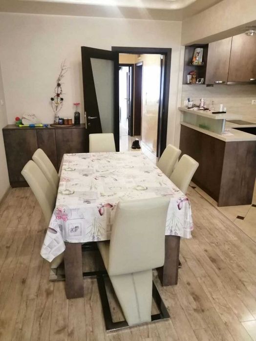 Дава се под наем Тристаен апартамент в Пловдив, Каменица 1 - 104 кв.м за 598.23 € - Снимка #3