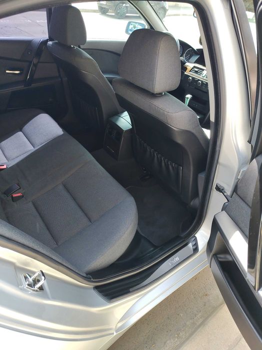 BMW 525i бензин 2004г.