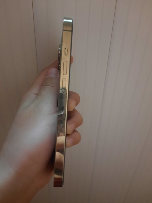 Iphone 13 pro sotiladi: