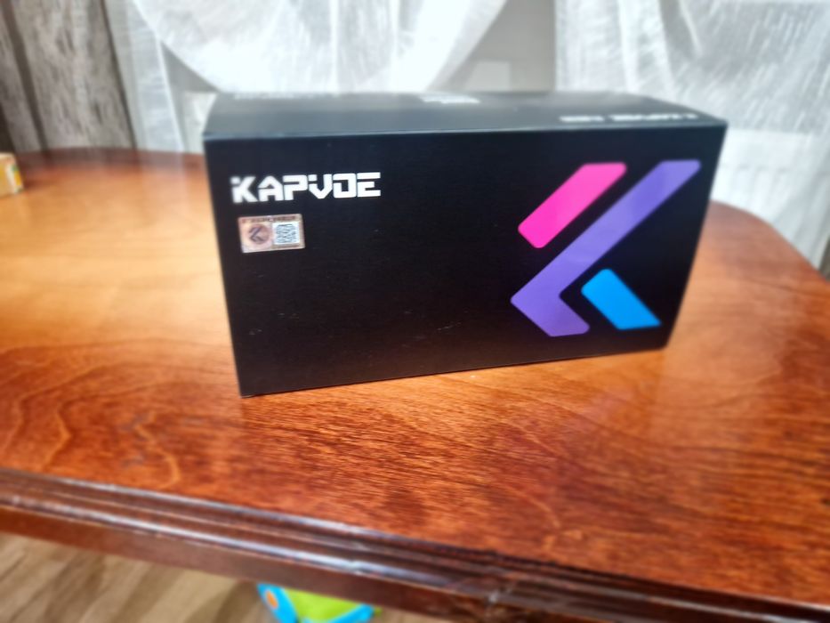 Продам горнолыжные маски.