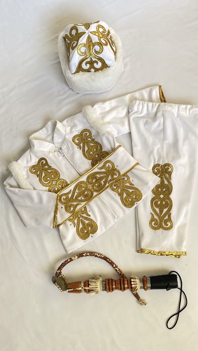 Прокат костюма на тусаукесер